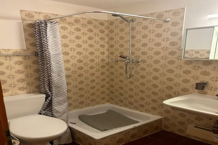 Bellevue L 013 - PLEASANT studio 4 pers-Badkamer