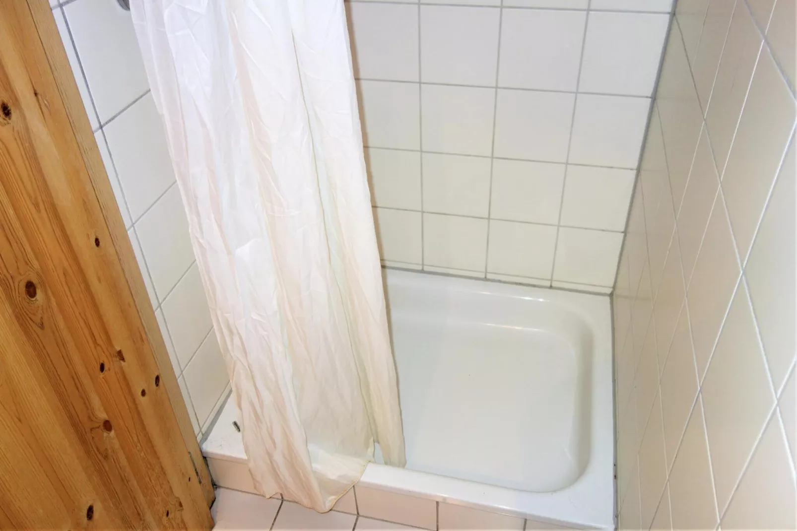 Pracondu 2 001 - OUTDOOR & FUN charming apartment-Badkamer