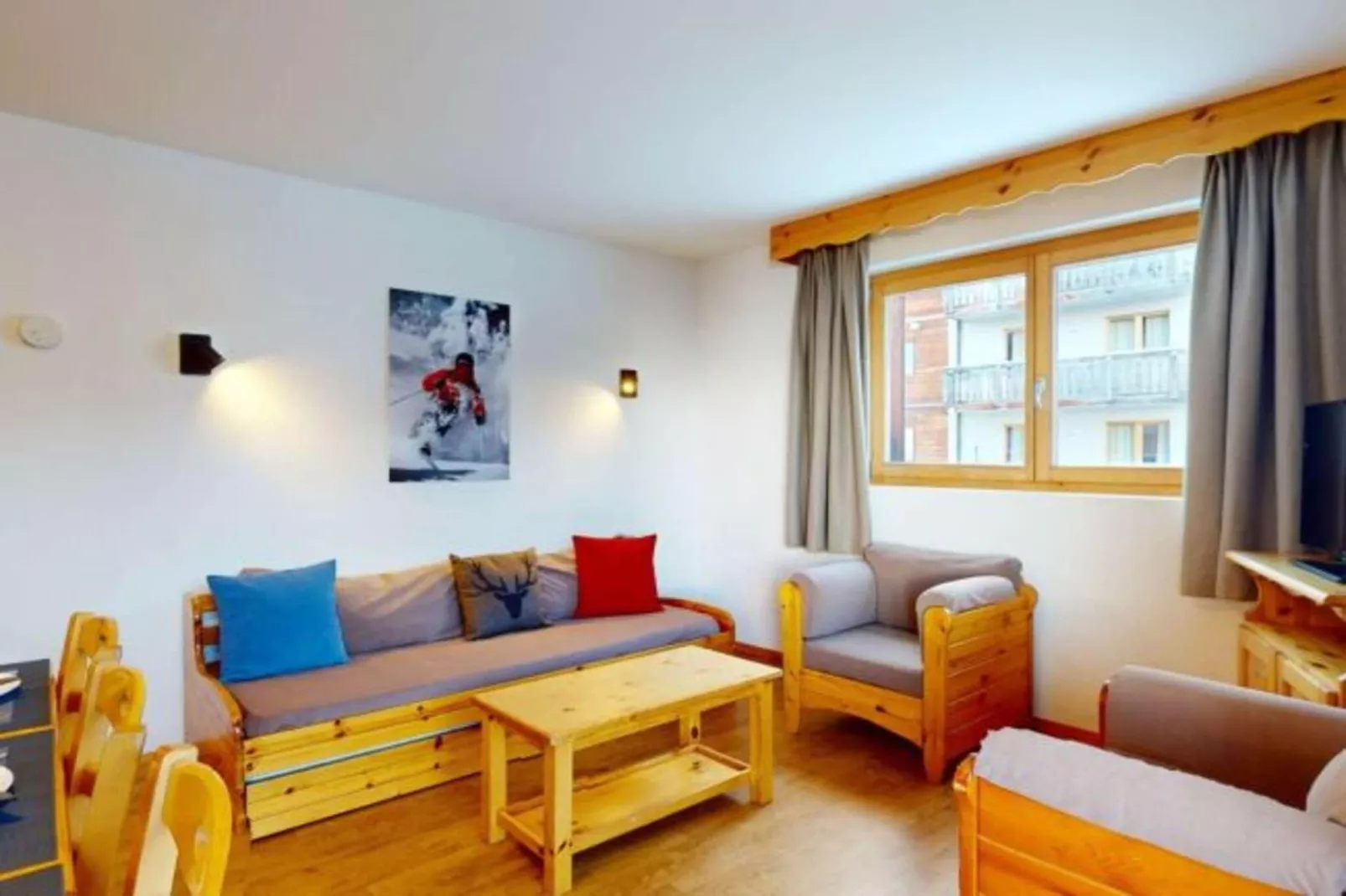 Pracondu 2 003 - OUTDOOR & FUN charming apartment-Woonkamer
