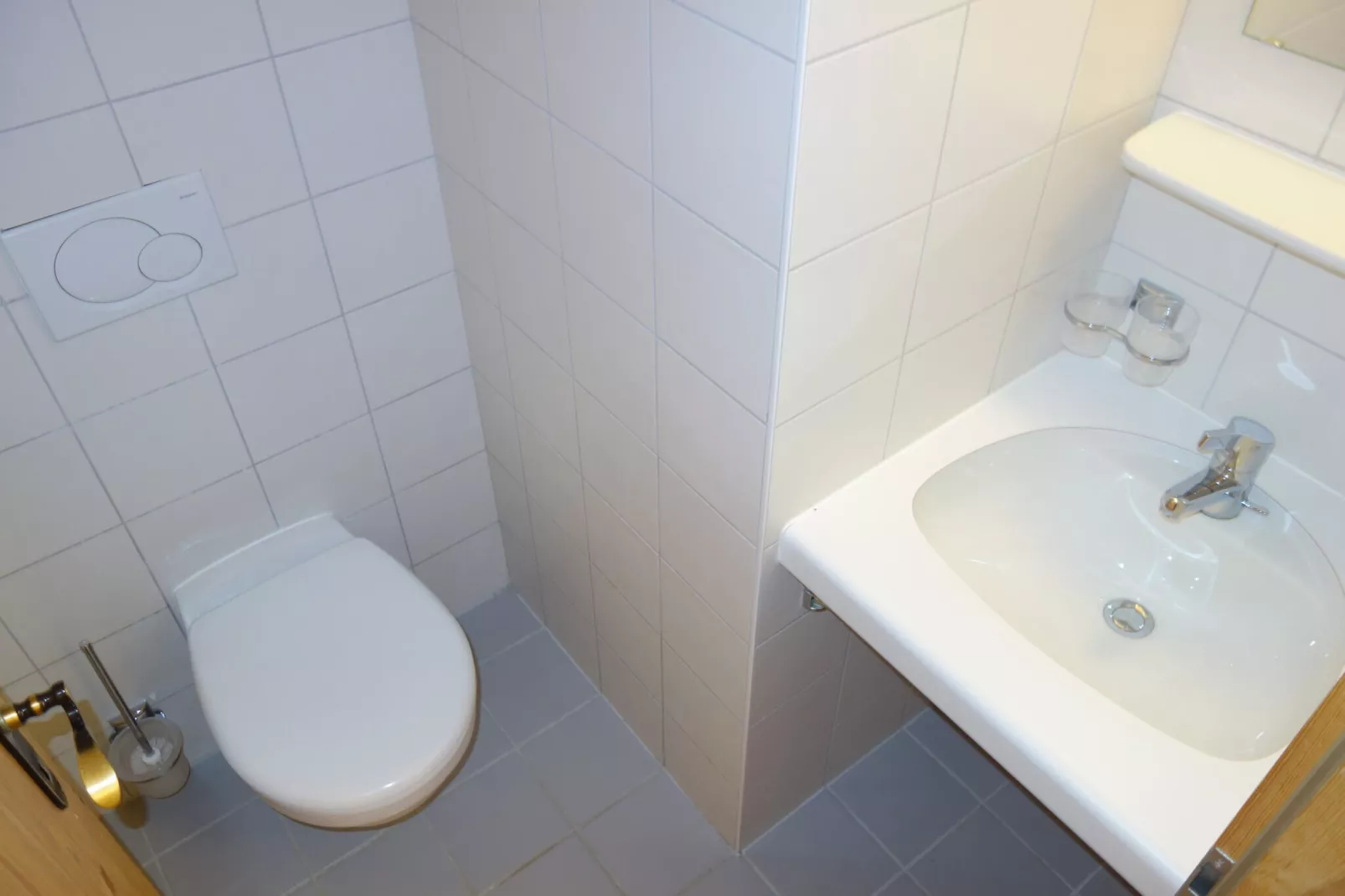 Pracondu 1 304 - OUTDOOR & FUN charming apartment-Badkamer
