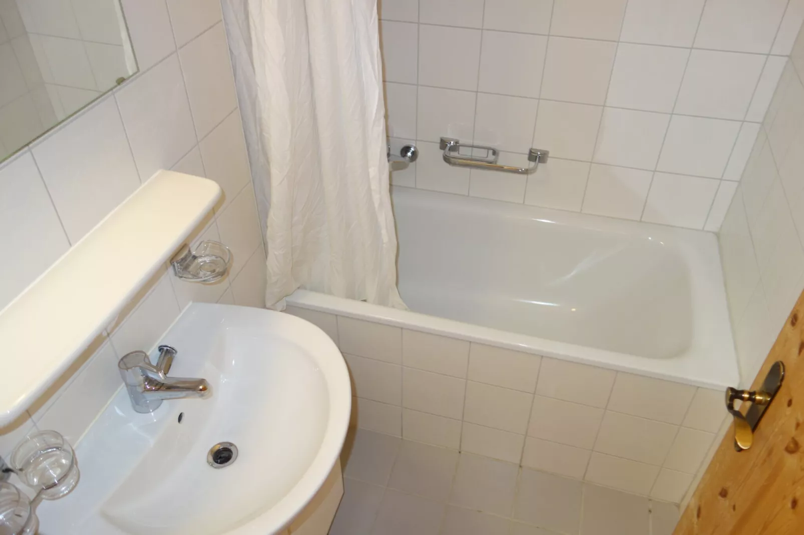 Pracondu 1 304 - OUTDOOR & FUN charming apartment-Badkamer