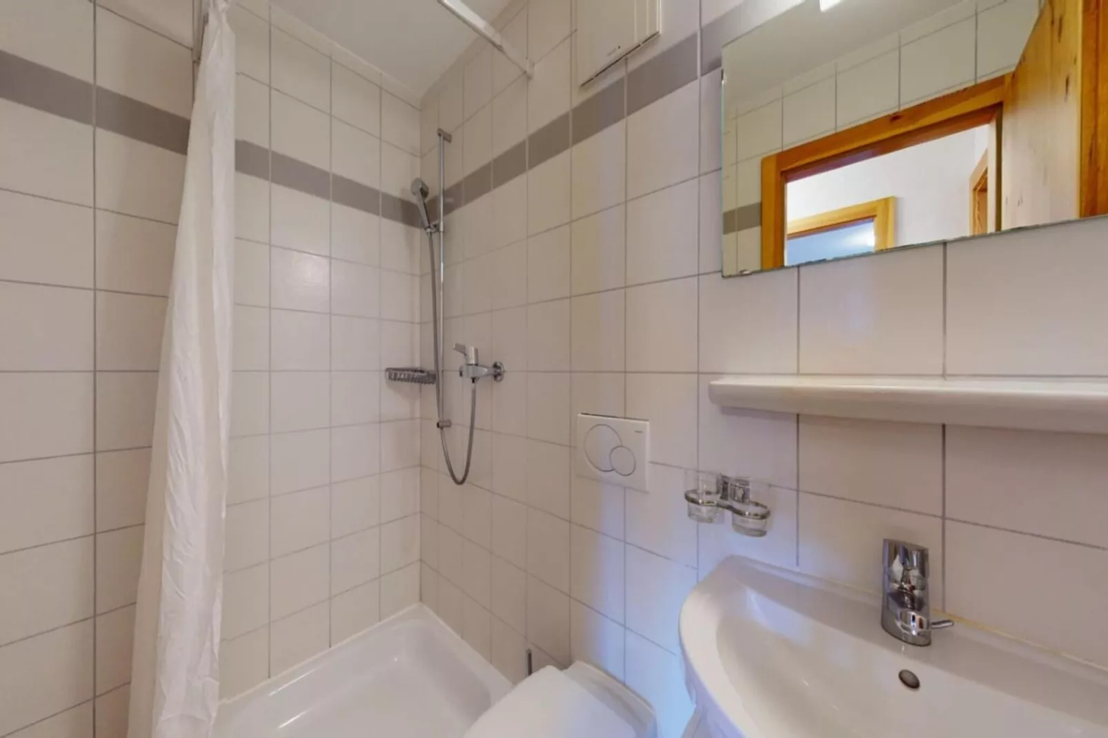 Pracondu 1 305 - OUTDOOR & FUN apartment 6 pers-Badkamer