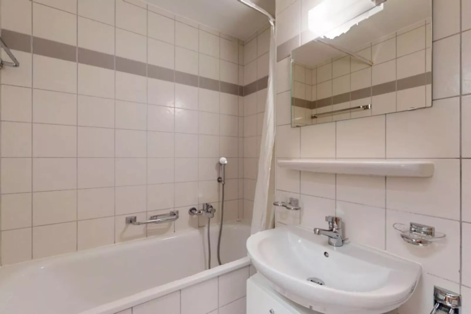 Pracondu 1 305 - OUTDOOR & FUN apartment 6 pers-Badkamer