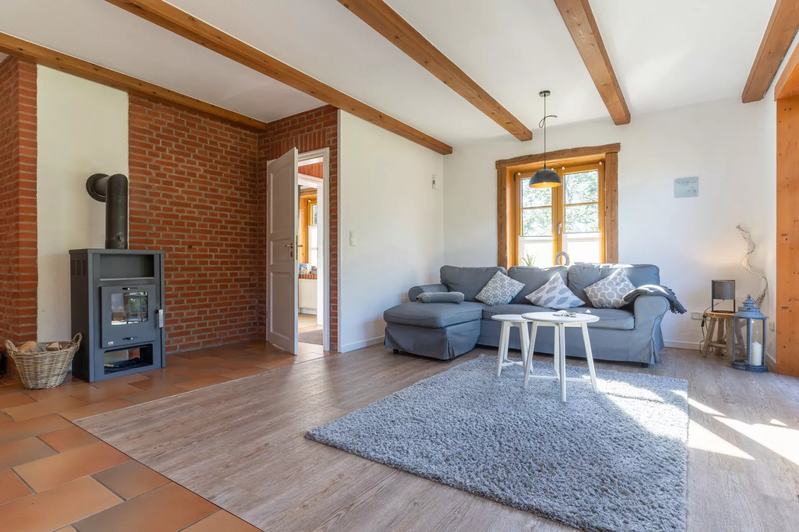 Ferienwohnung Vogelkoje Vollerwiek-Woonkamer