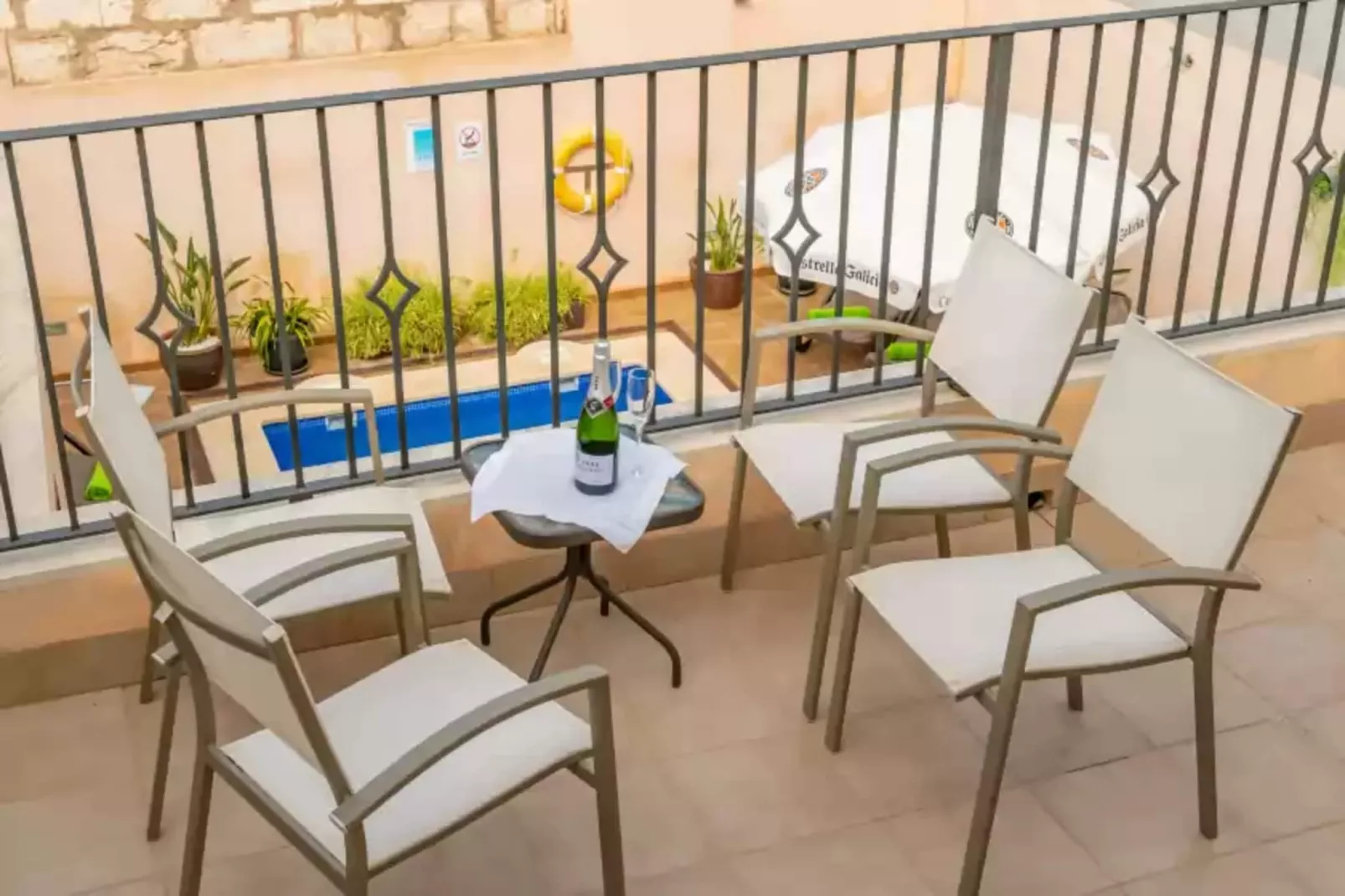 Villa Placeta-Terrasbalkon