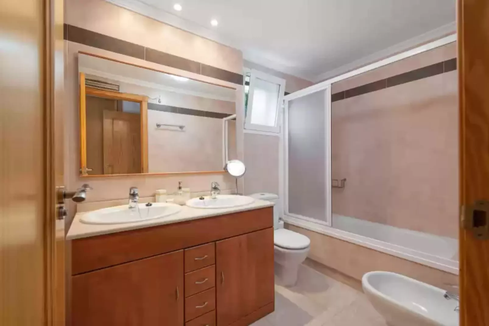 Es Mirador (cales De Mallorca)-Badkamer