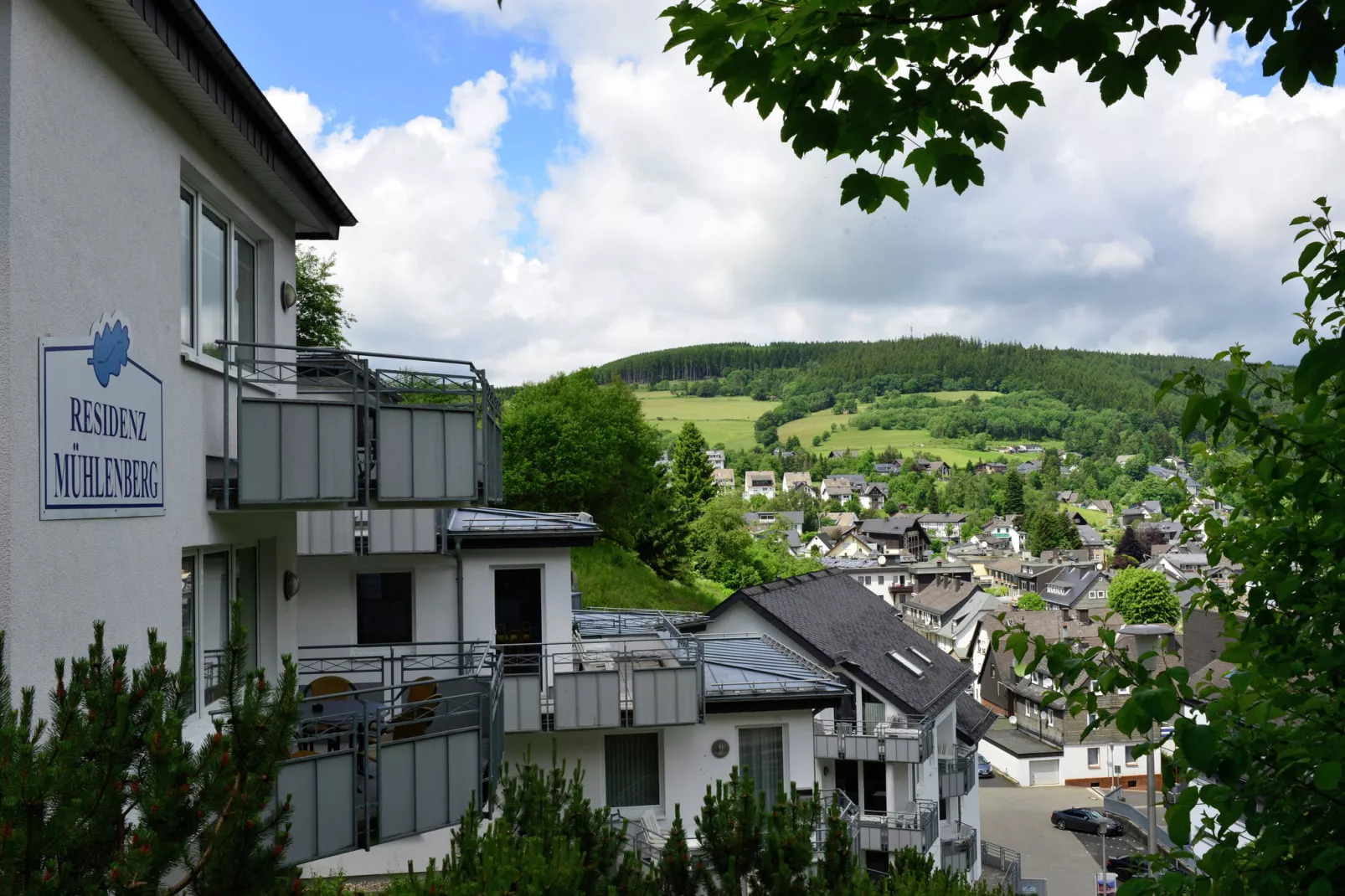 Residenz Mühlenberg-Buitenkant zomer