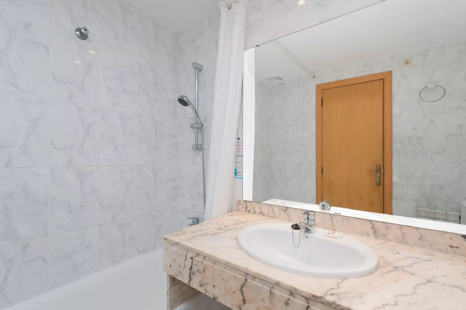 Oro Del Mar Iv Apartamento O2-Buitenkant zomer