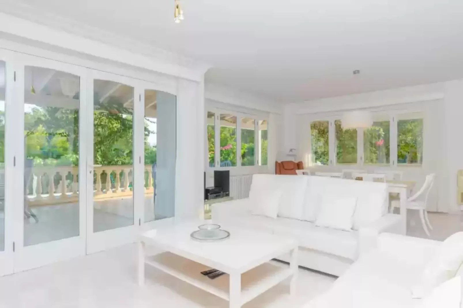 Casa Bonita (ses Salines)-Woonkamer