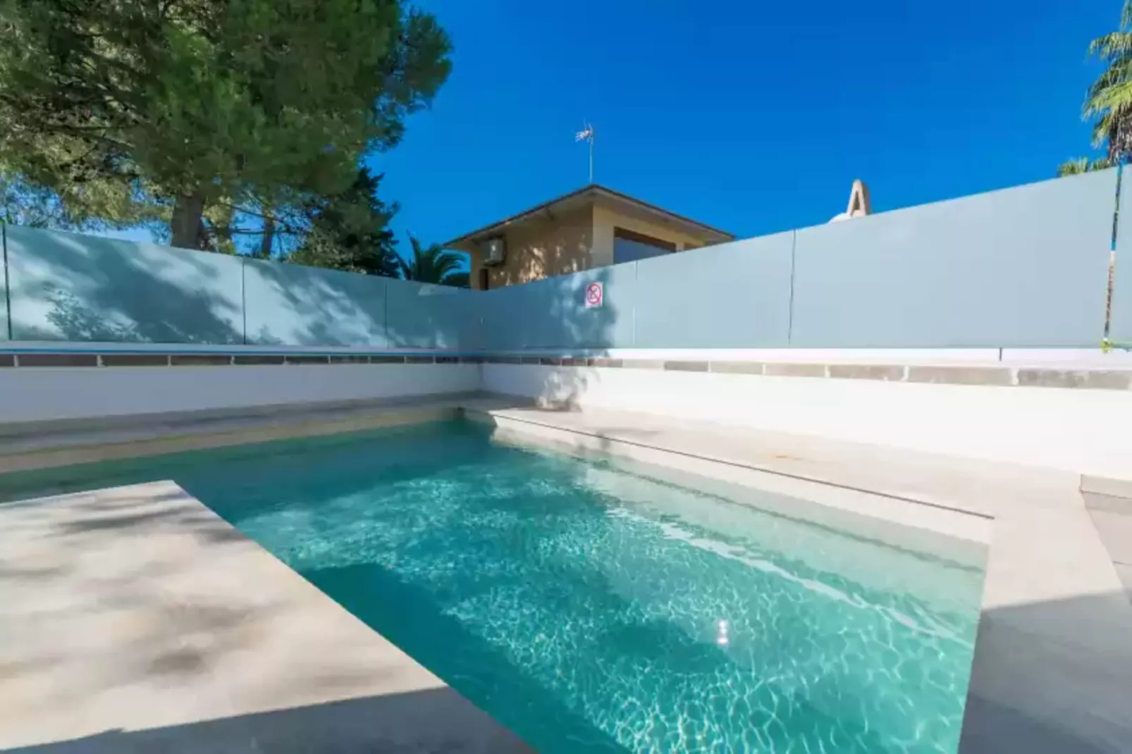 Villa Herdain-Zwembad