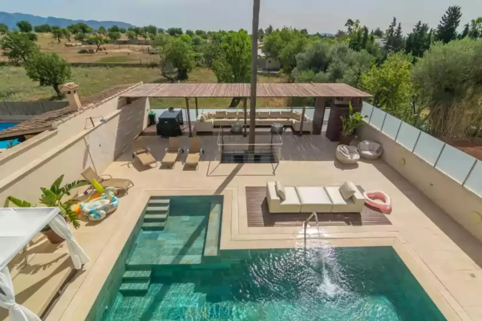 Rainbow Home Mallorca-Zwembad