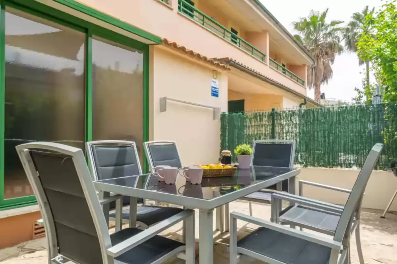 Els Pins (port D'alcÚdia)-Terrasbalkon