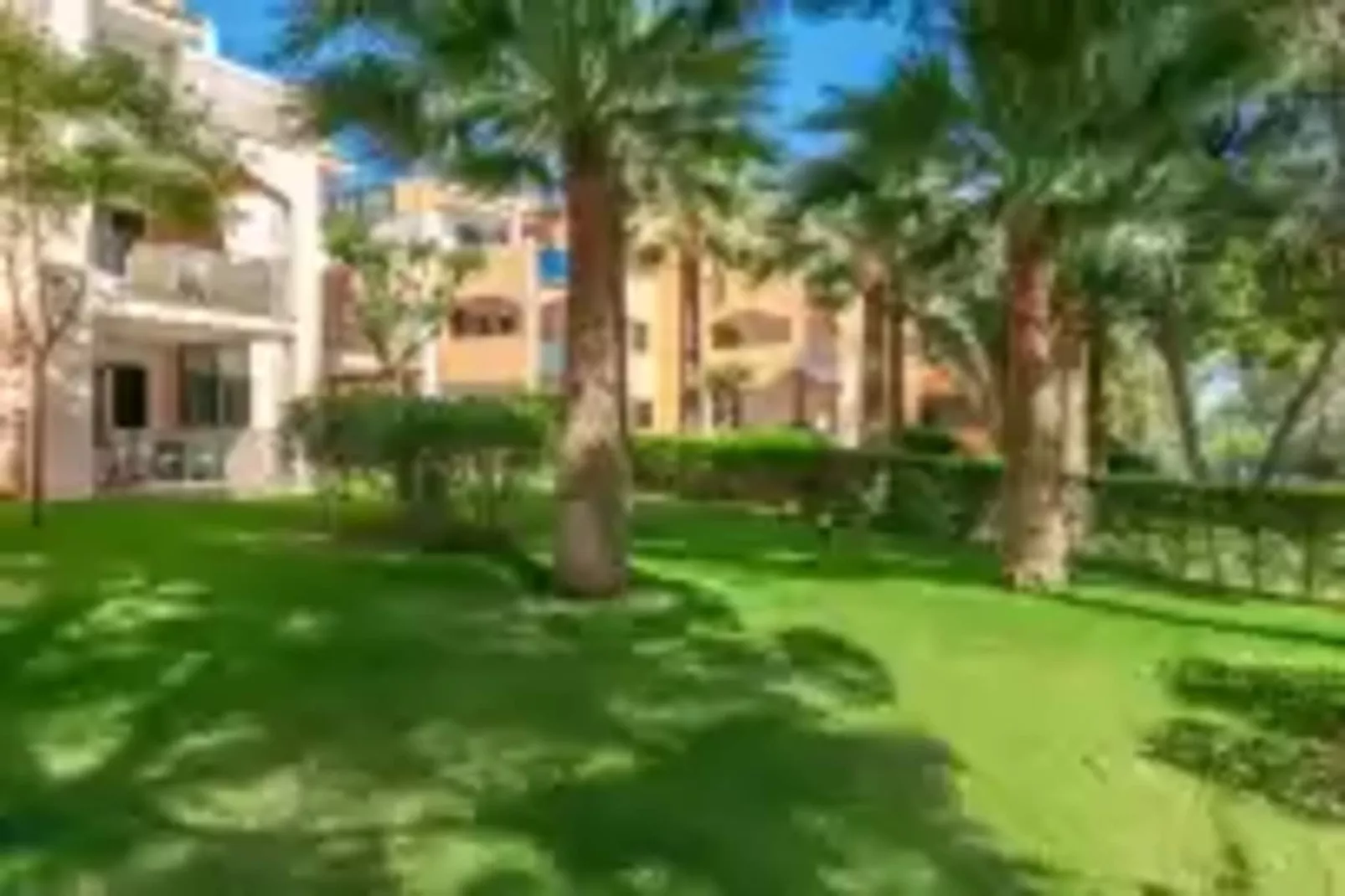 Barca Trencada-Tuinen zomer