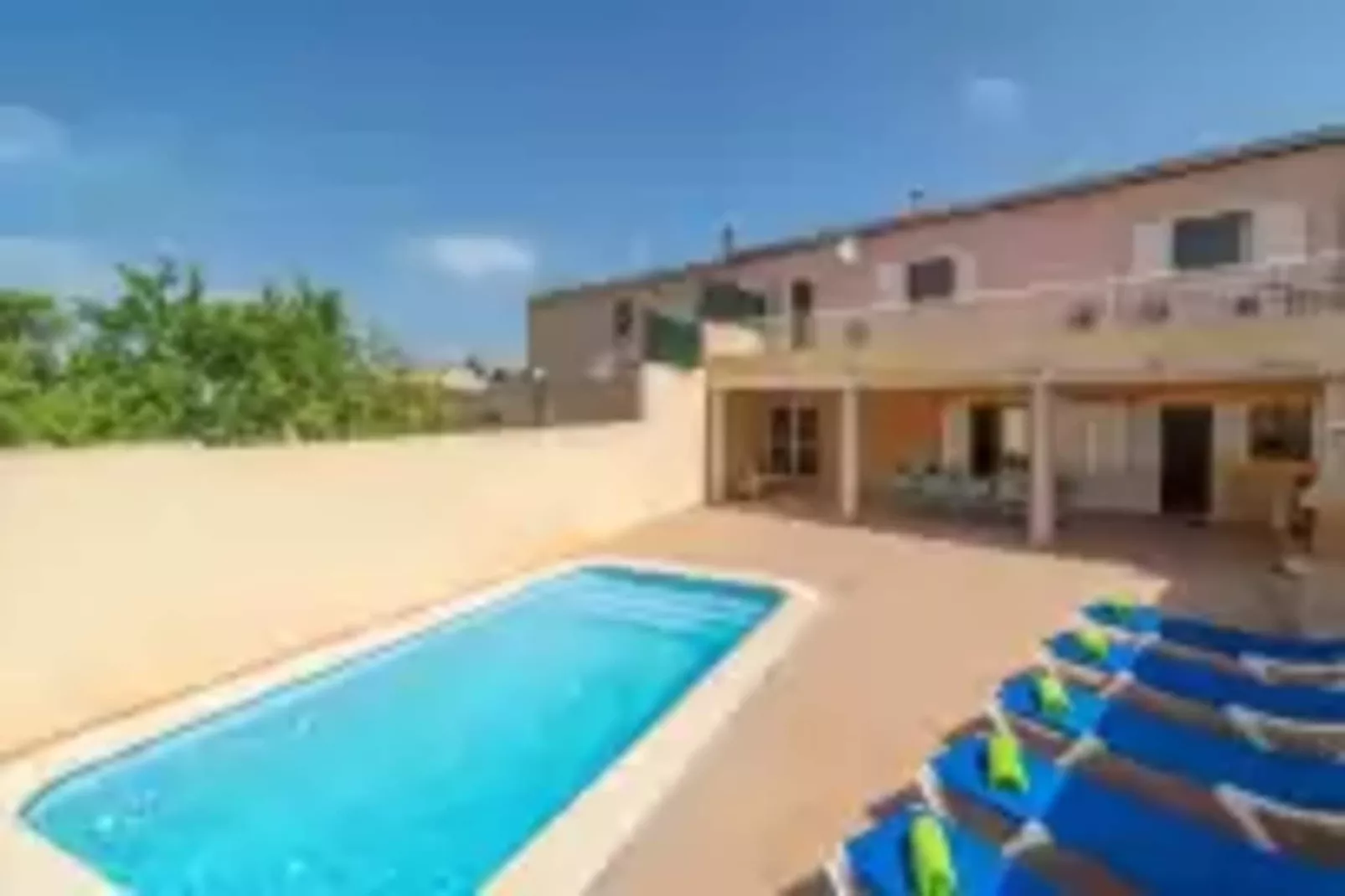 Marimar (muro)-Zwembad
