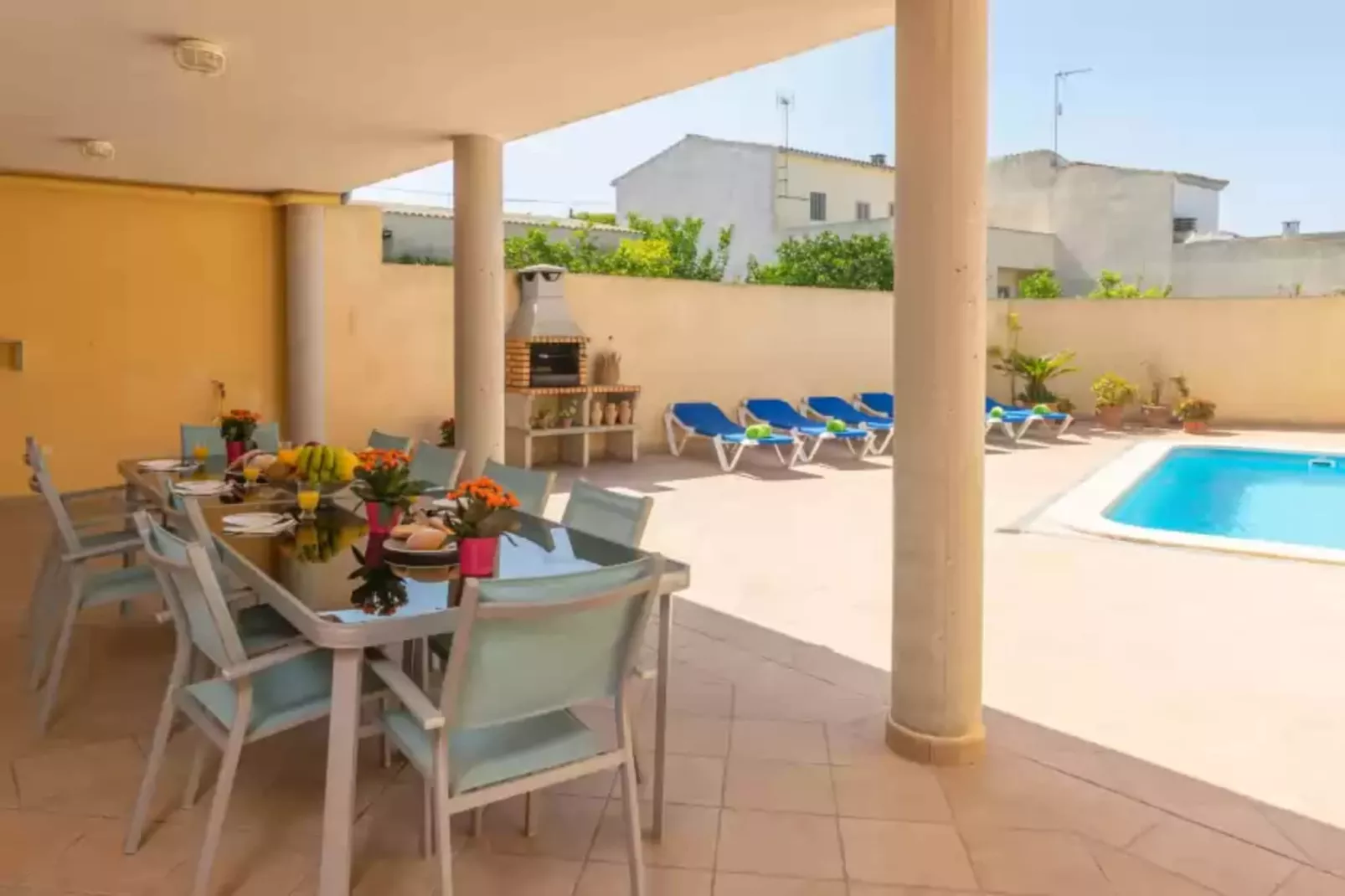 Marimar (muro)-Terrasbalkon