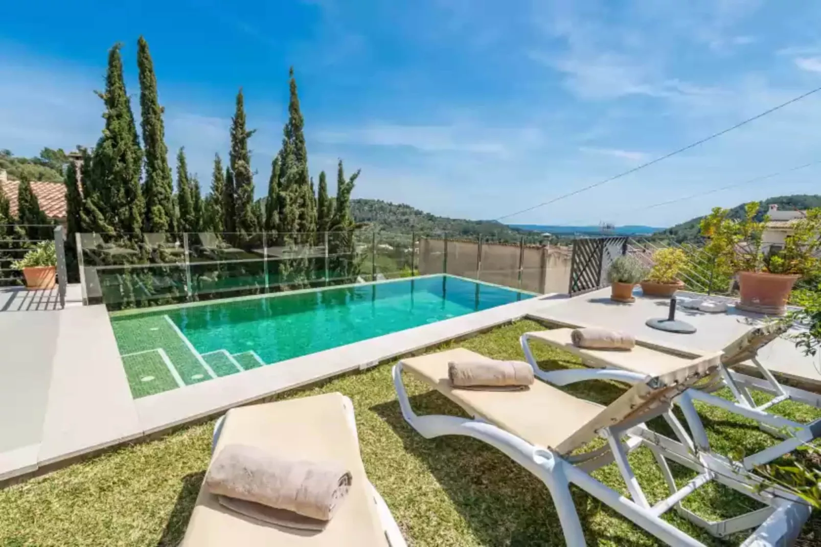 Can Vicens (mancor)-Zwembad