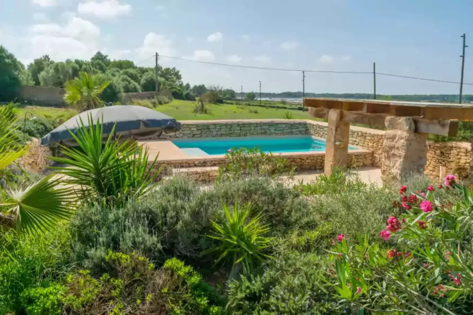 Villa Es MolÍ Des Trenc-Buitenkant zomer