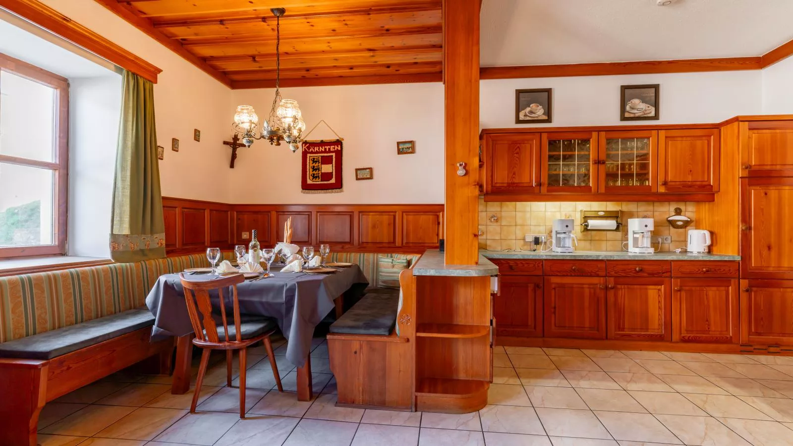 Obervellach-Eetkamer