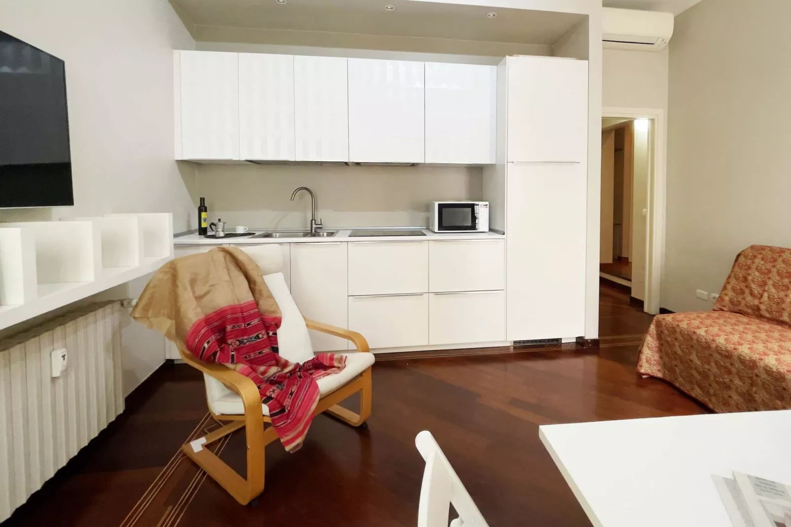 CENTRO Corso Venezia - Chic & Quiet Apartment in M-Niet-getagd