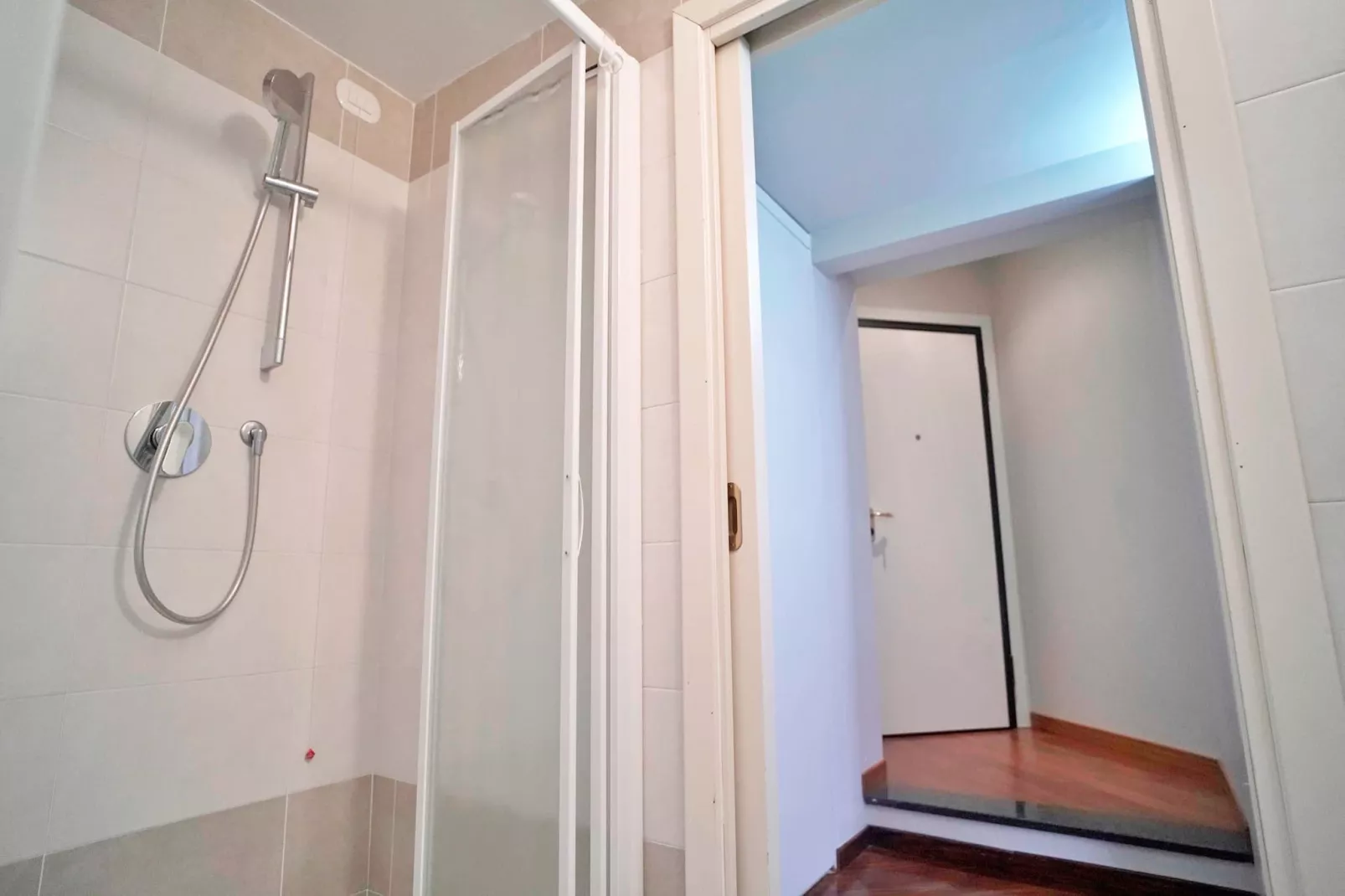 CENTRO Corso Venezia - Chic & Quiet Apartment in M-Niet-getagd