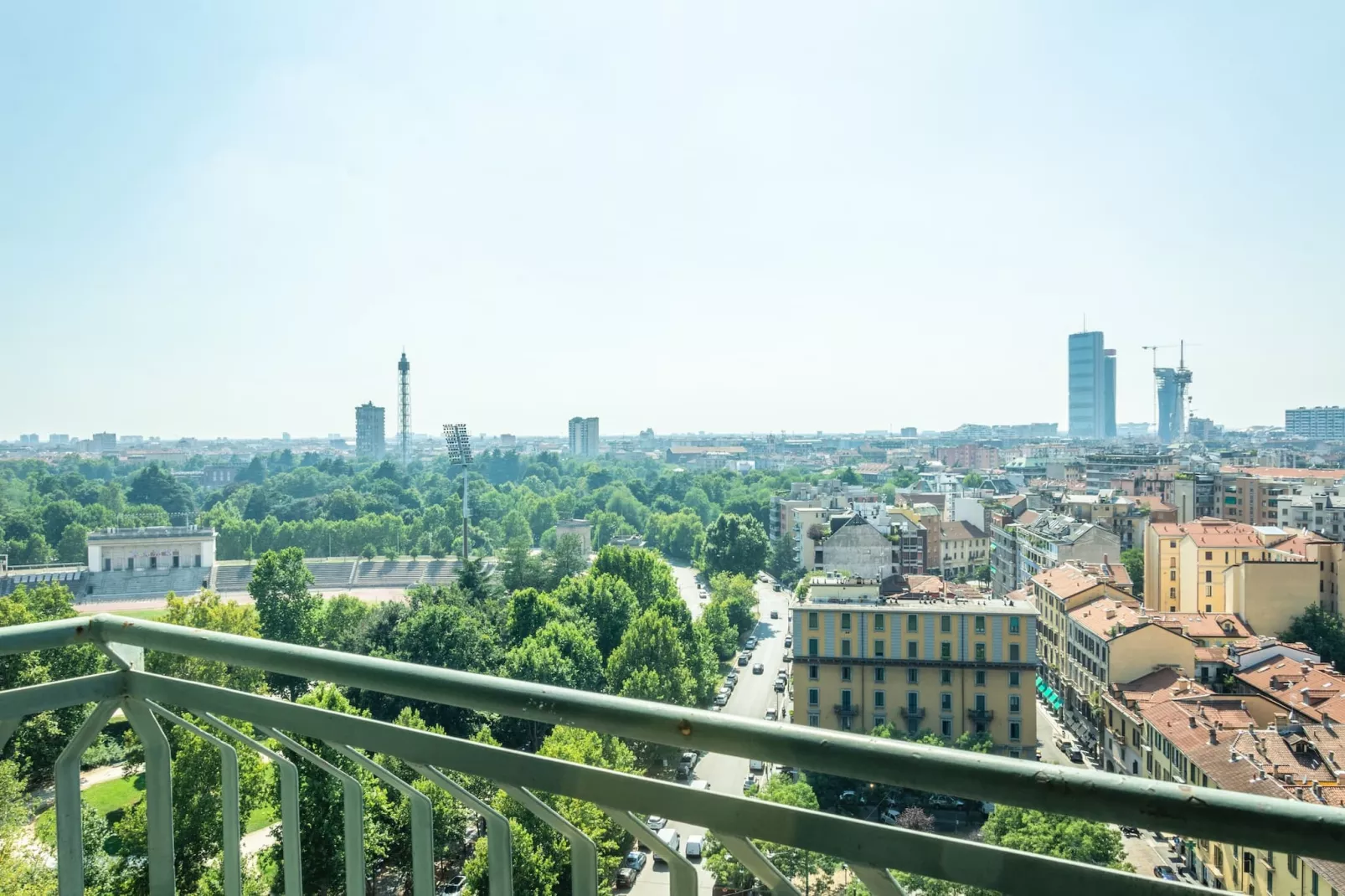 CENTRO Piazzale Biancamano - Luminoso bilocale in-Niet-getagd