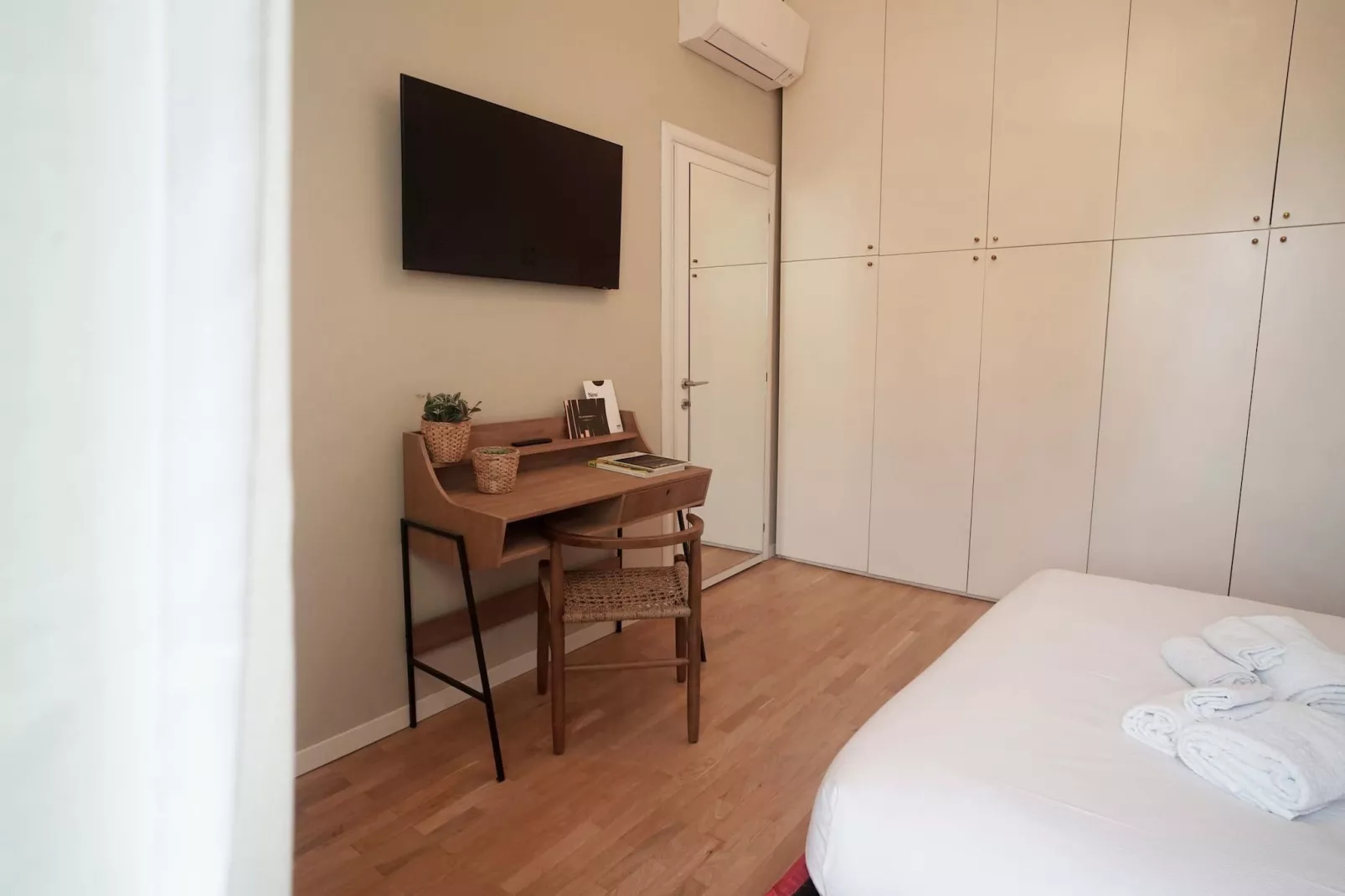 CENTRO Solferino - Elegant apt in historical build-Niet-getagd