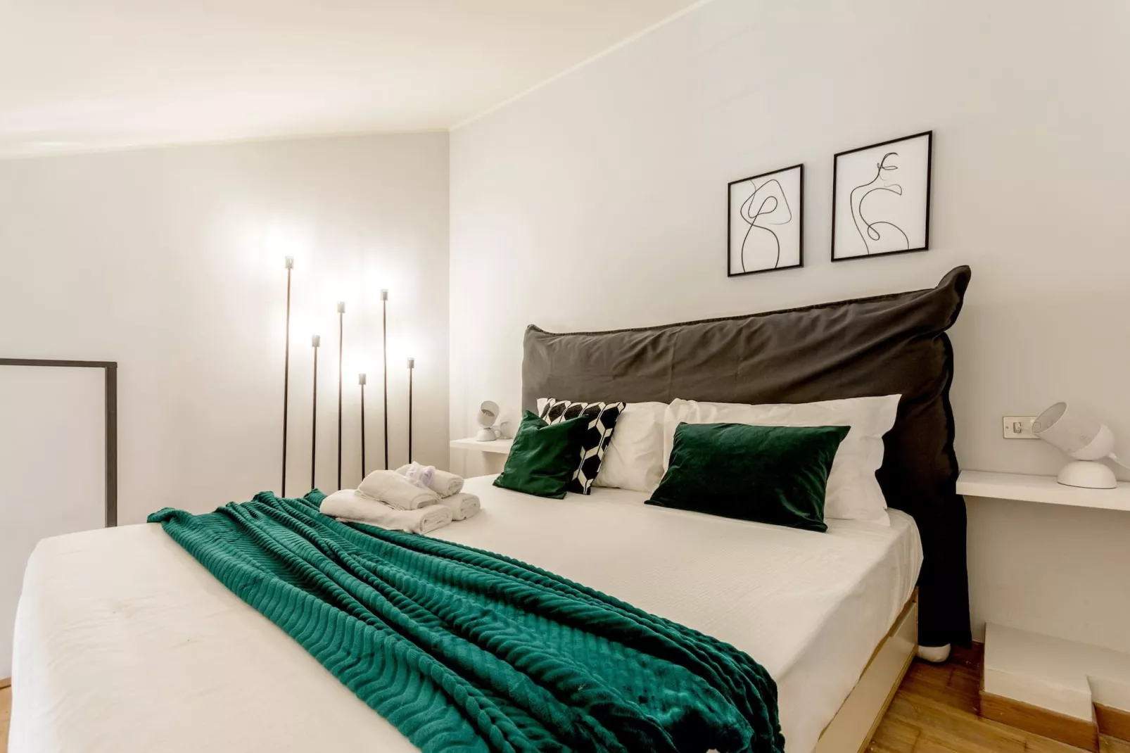 CENTRO Vicolo Fiori - Modern split-level apartment-Niet-getagd