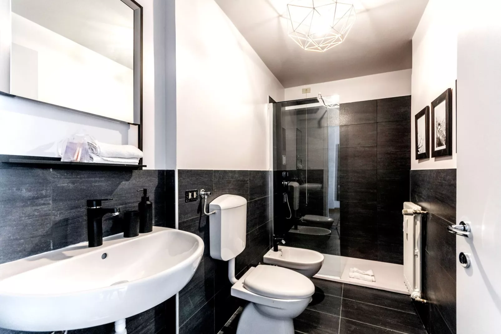 CENTRO Vicolo Fiori - Modern split-level apartment-Niet-getagd