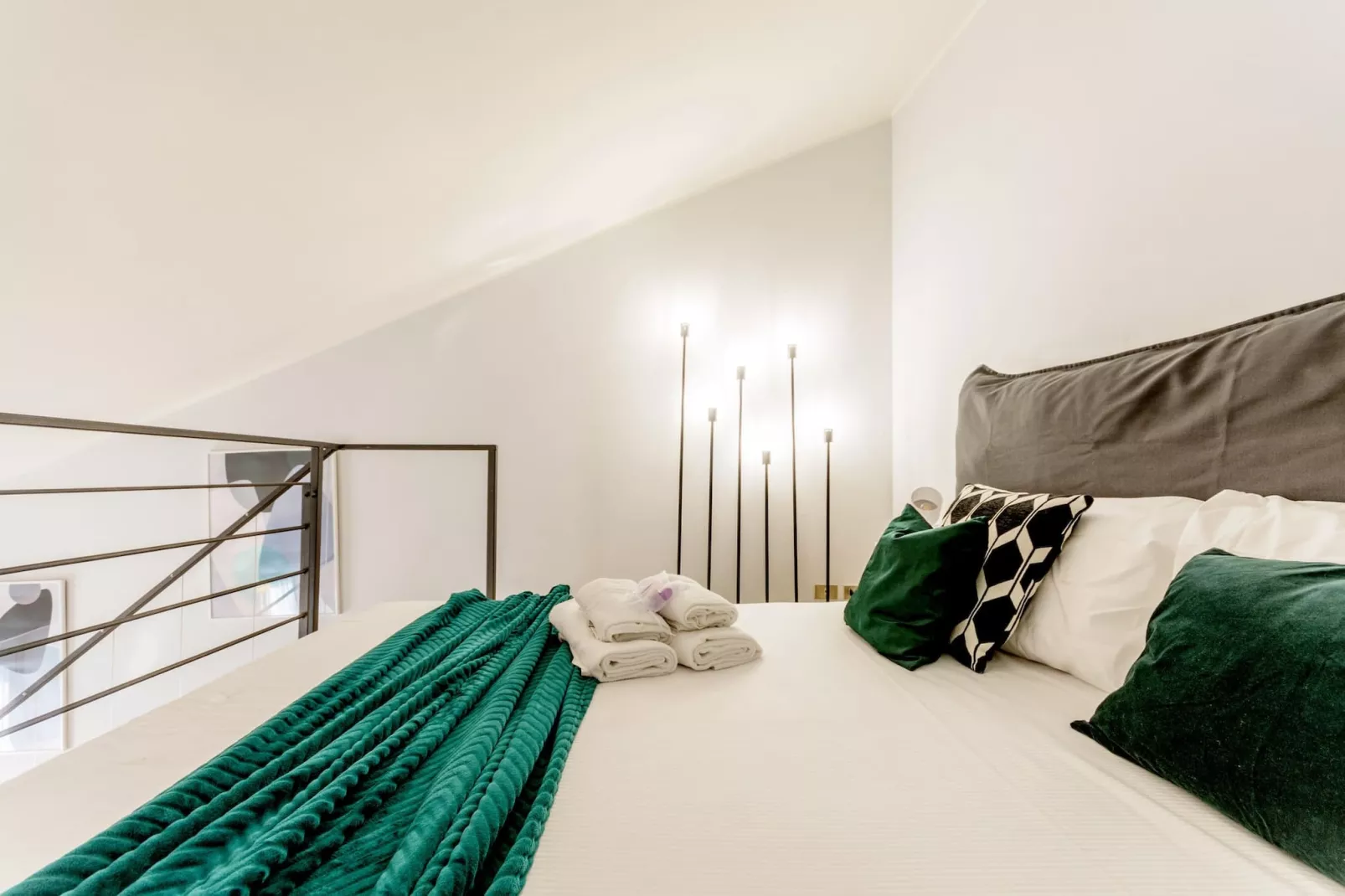 CENTRO Vicolo Fiori - Modern split-level apartment-Niet-getagd