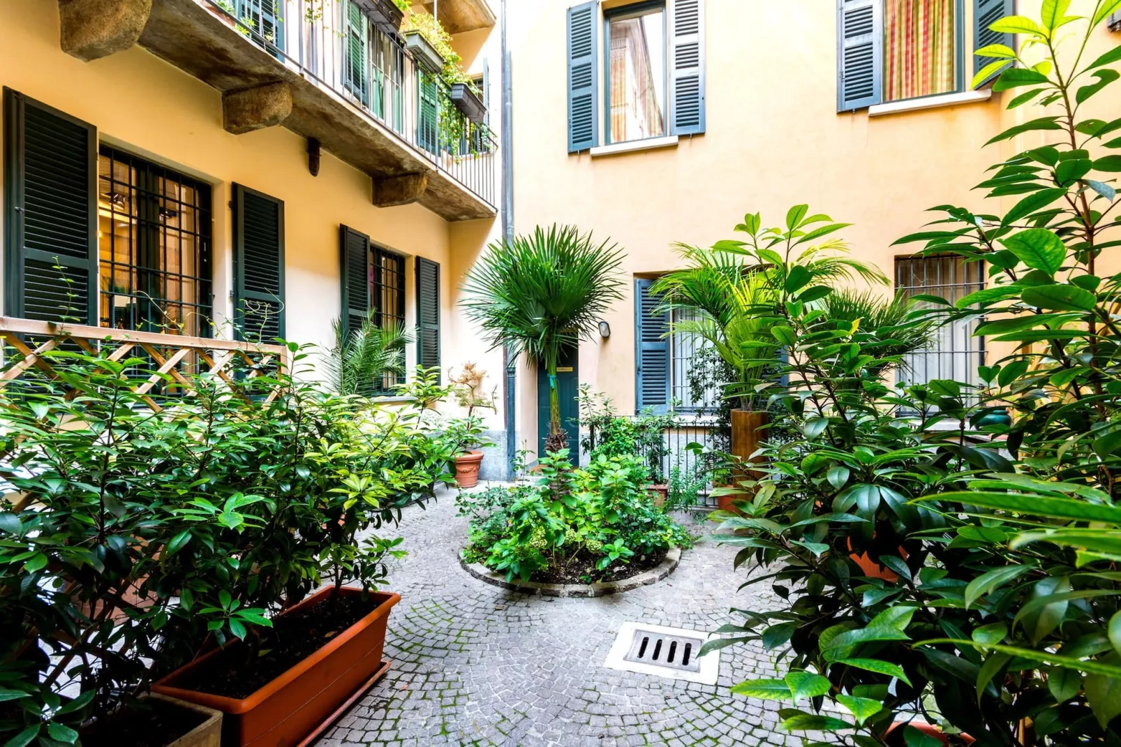 CENTRO Vicolo Fiori - Modern split-level apartment-Niet-getagd