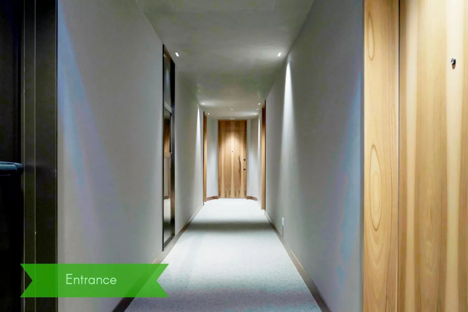 CENTRO San Babila  - Central Tower apartment w/ter-Niet-getagd