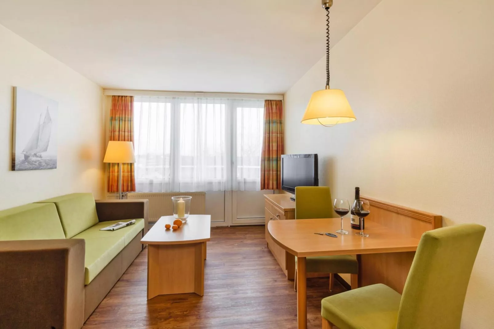 2-Zimmer-Appartement Seeseite "Am Park"-Woonkamer