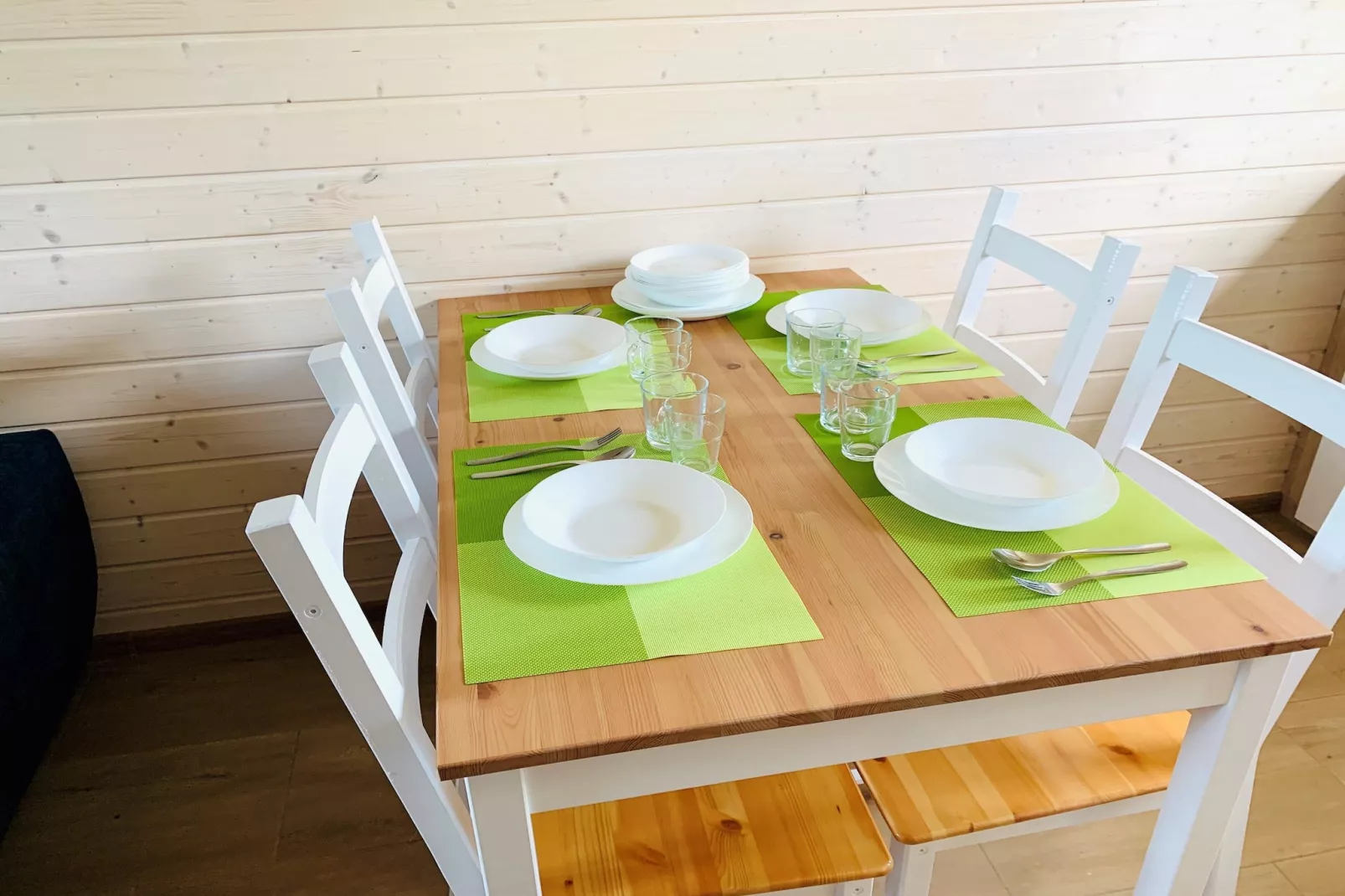 Domek PREMIUM dla 4 osób Sarbinowo-Eetkamer