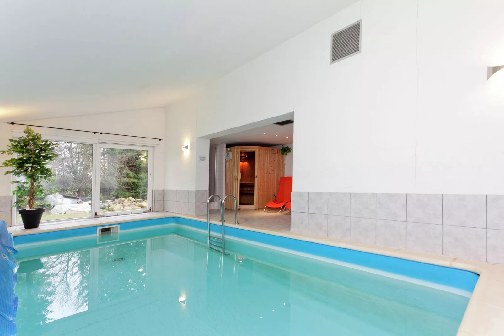 Ferienhaus Loretta-Zwembad