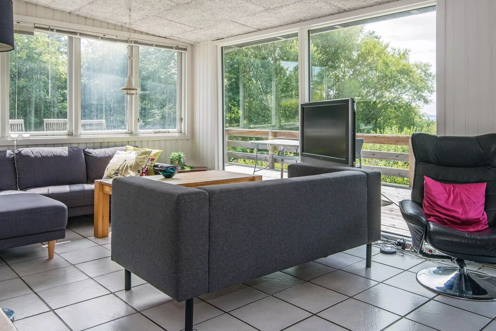 Luxe vakantiehuis in Ebeltoft met zwembad-Binnen