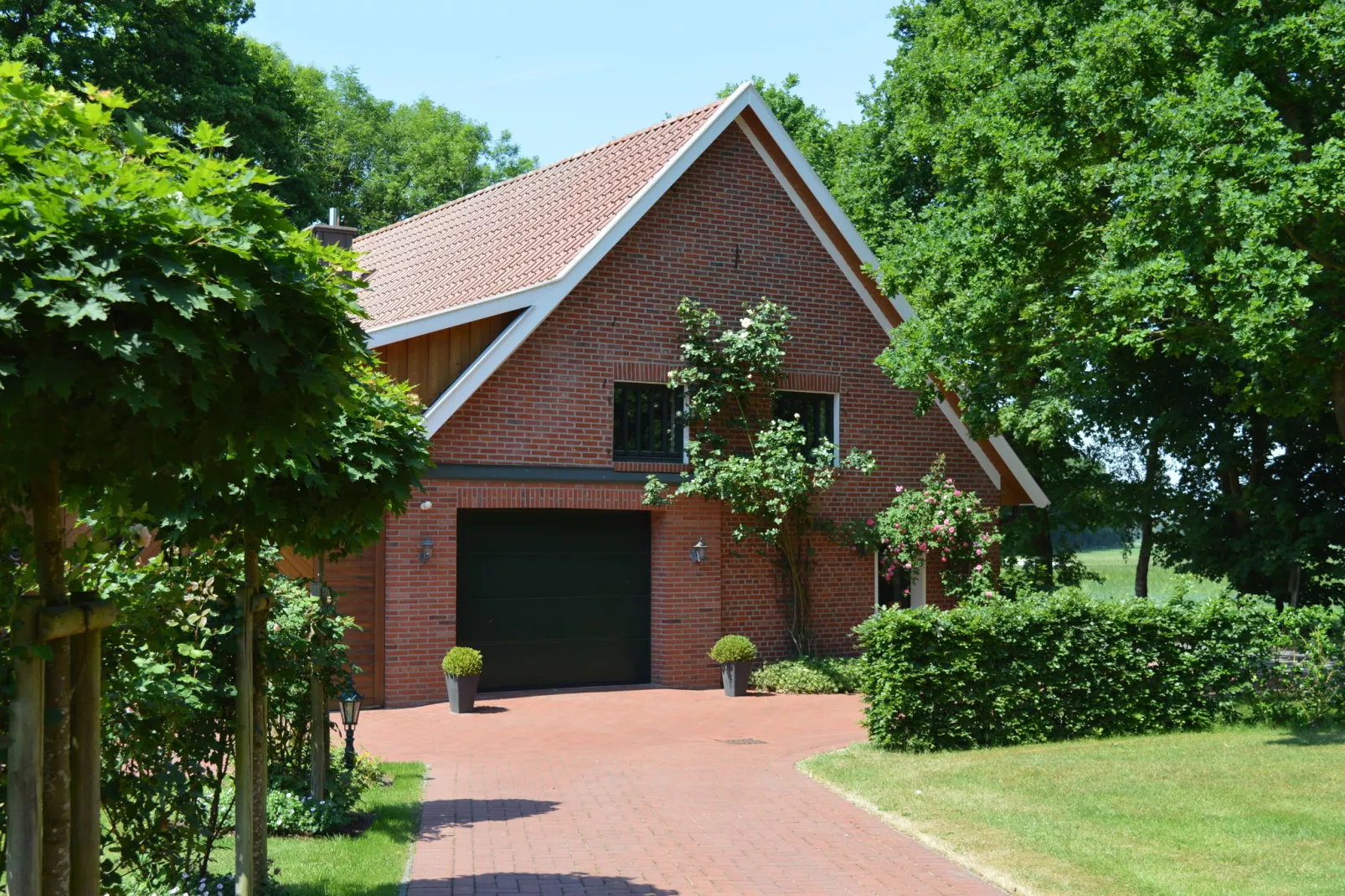 Landhaus Lindern-Buitenkant zomer