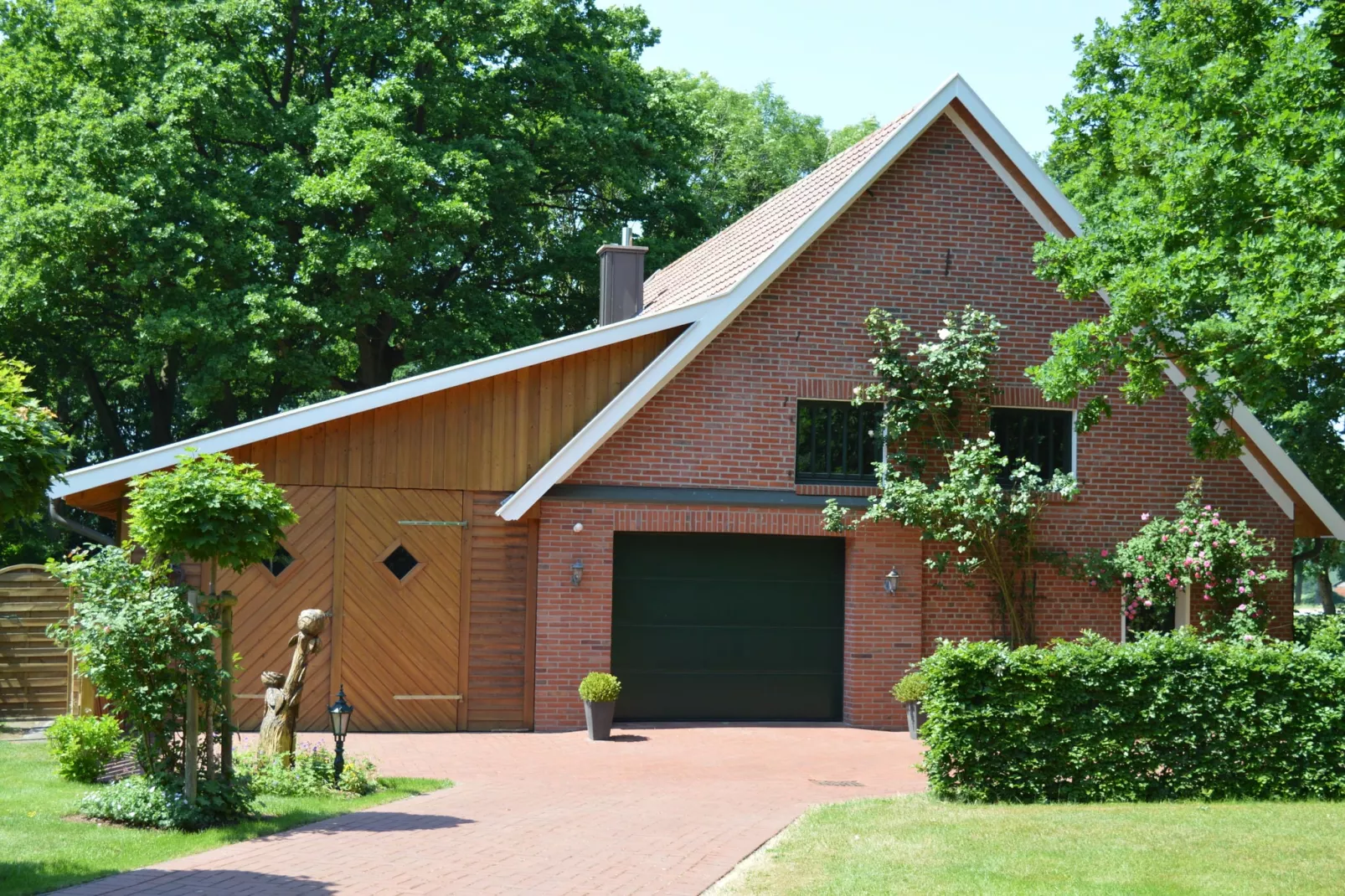 Landhaus Lindern-Buitenkant zomer