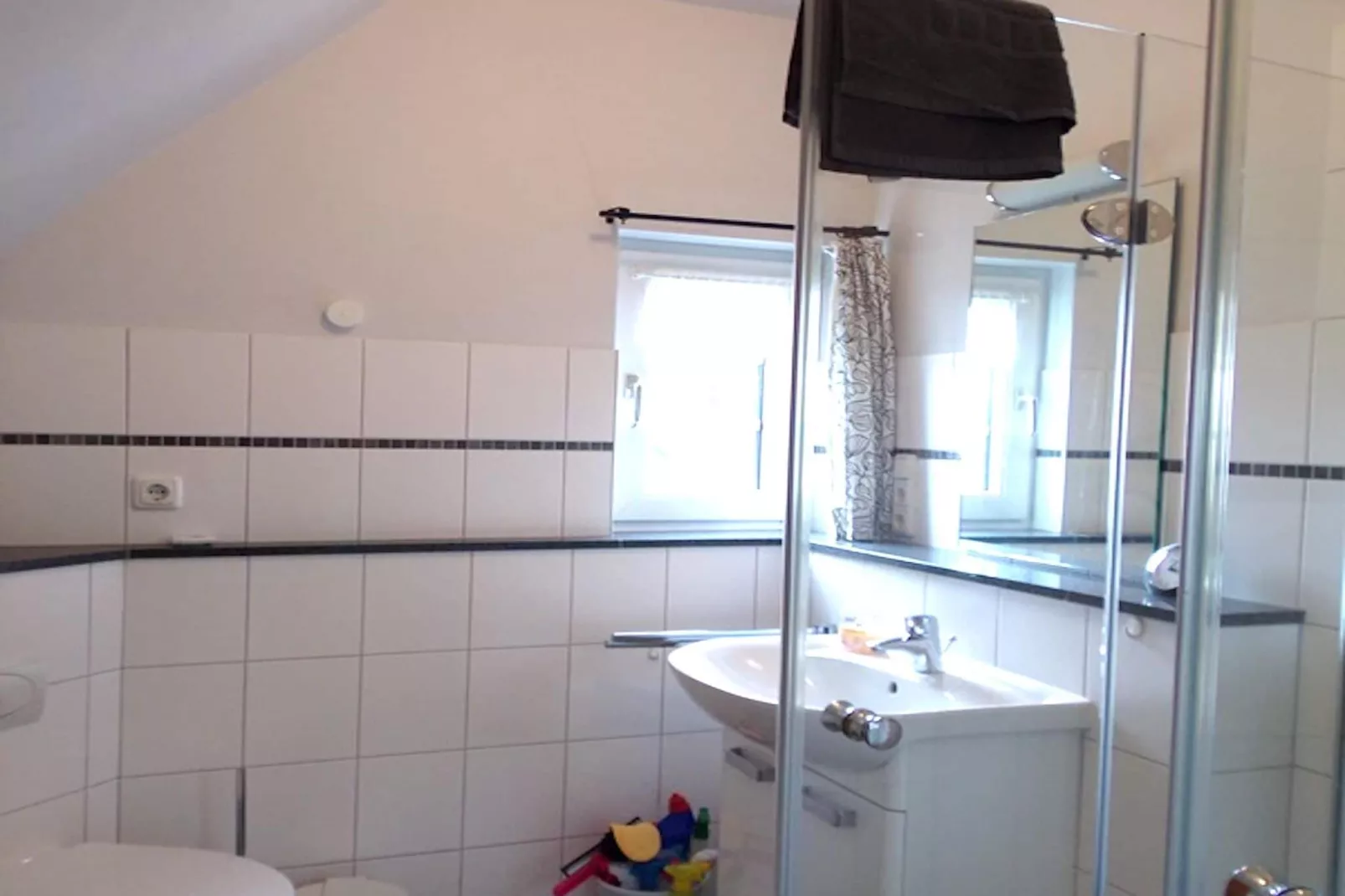 Ferienhaus Neurott Monschau-Kalterherberg-Badkamer