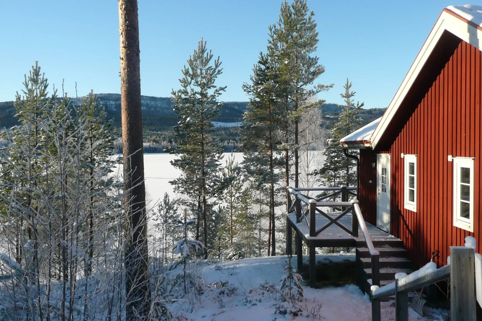 Värmlands Sjö och Fjäll Camping 14-Exterieur winter