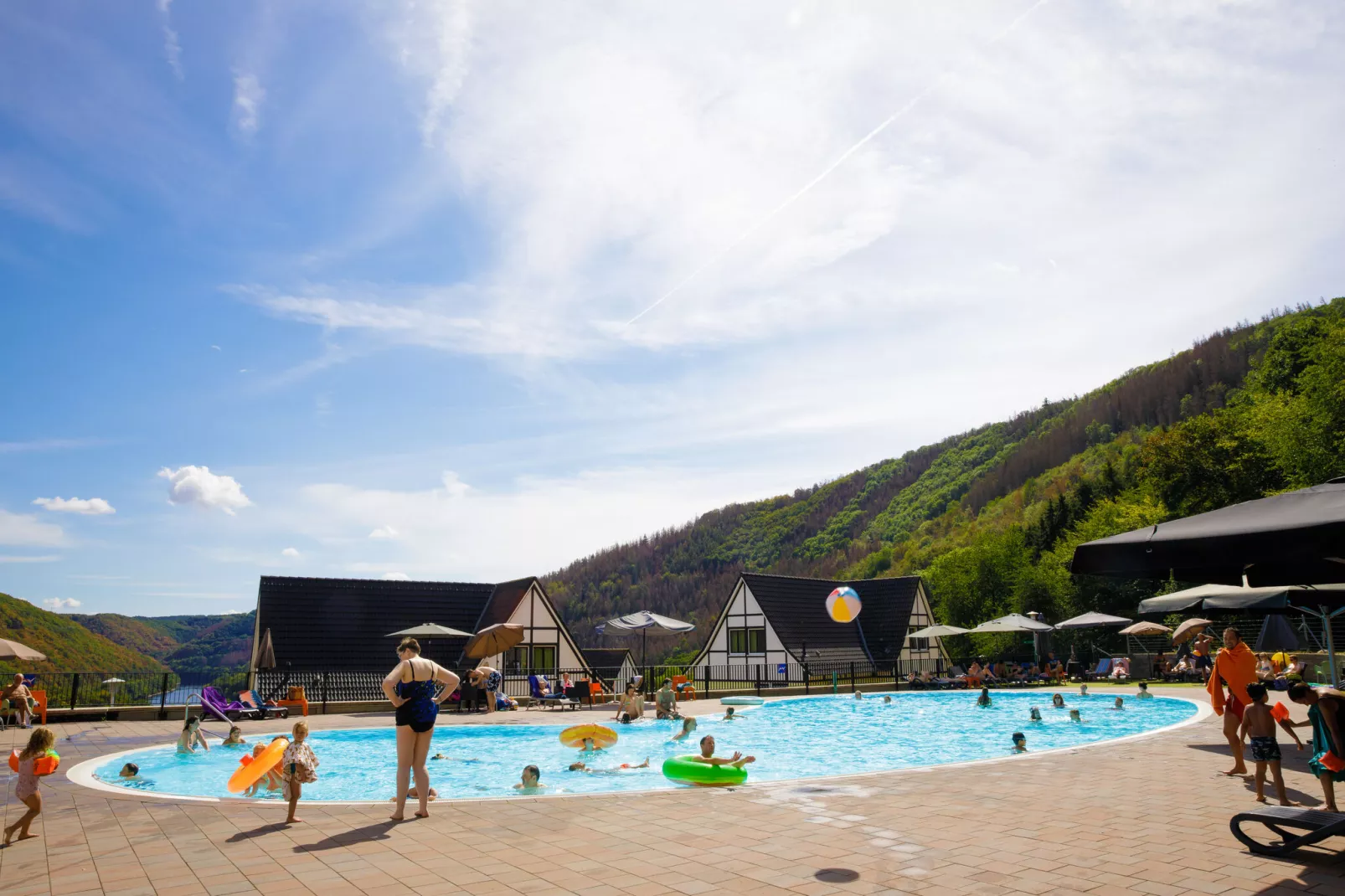 Resort Eifeler Tor 1-Parkfaciliteiten