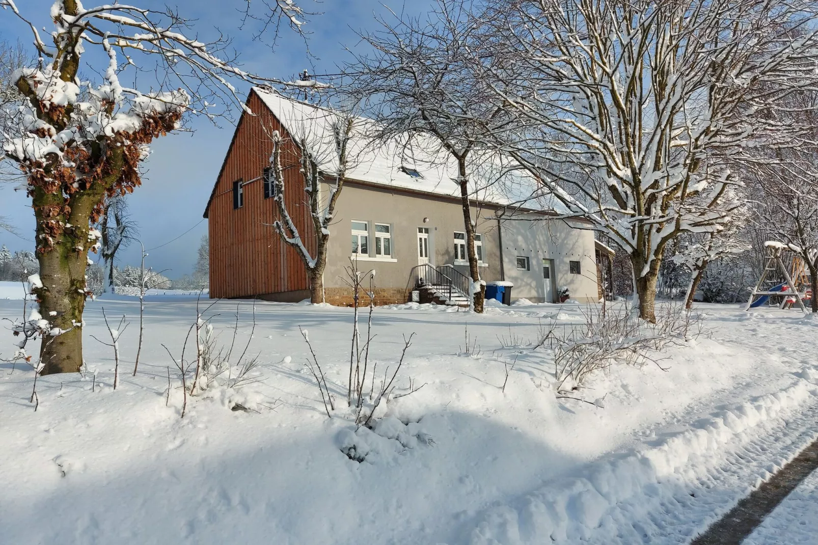 Ferienhaus Waldblick-Exterieur winter