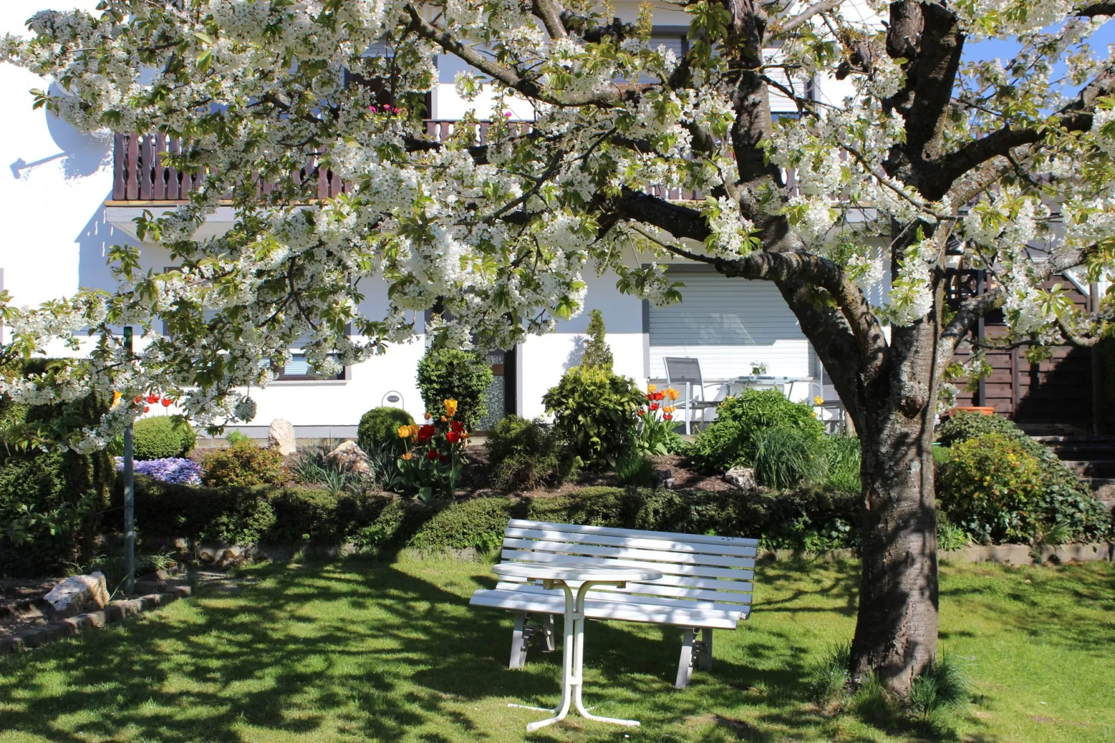 Haus Greta-Tuinen zomer