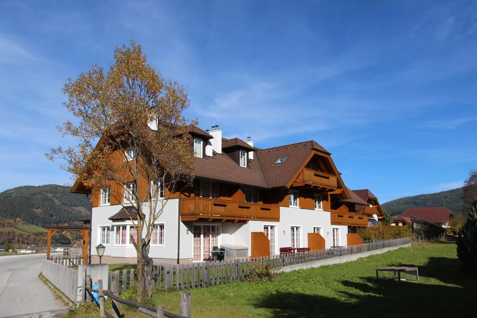 Apartment Aineckblick 15-Buitenkant zomer