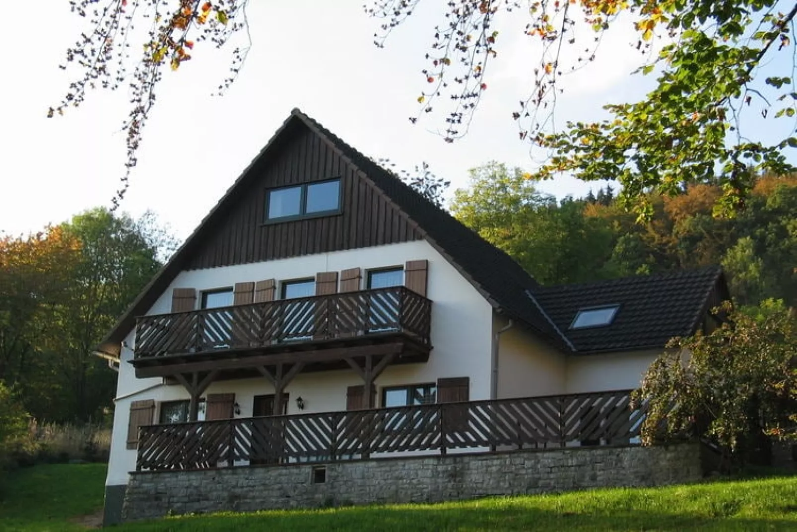 Gruppenhaus Hochsauerland-Buitenkant zomer