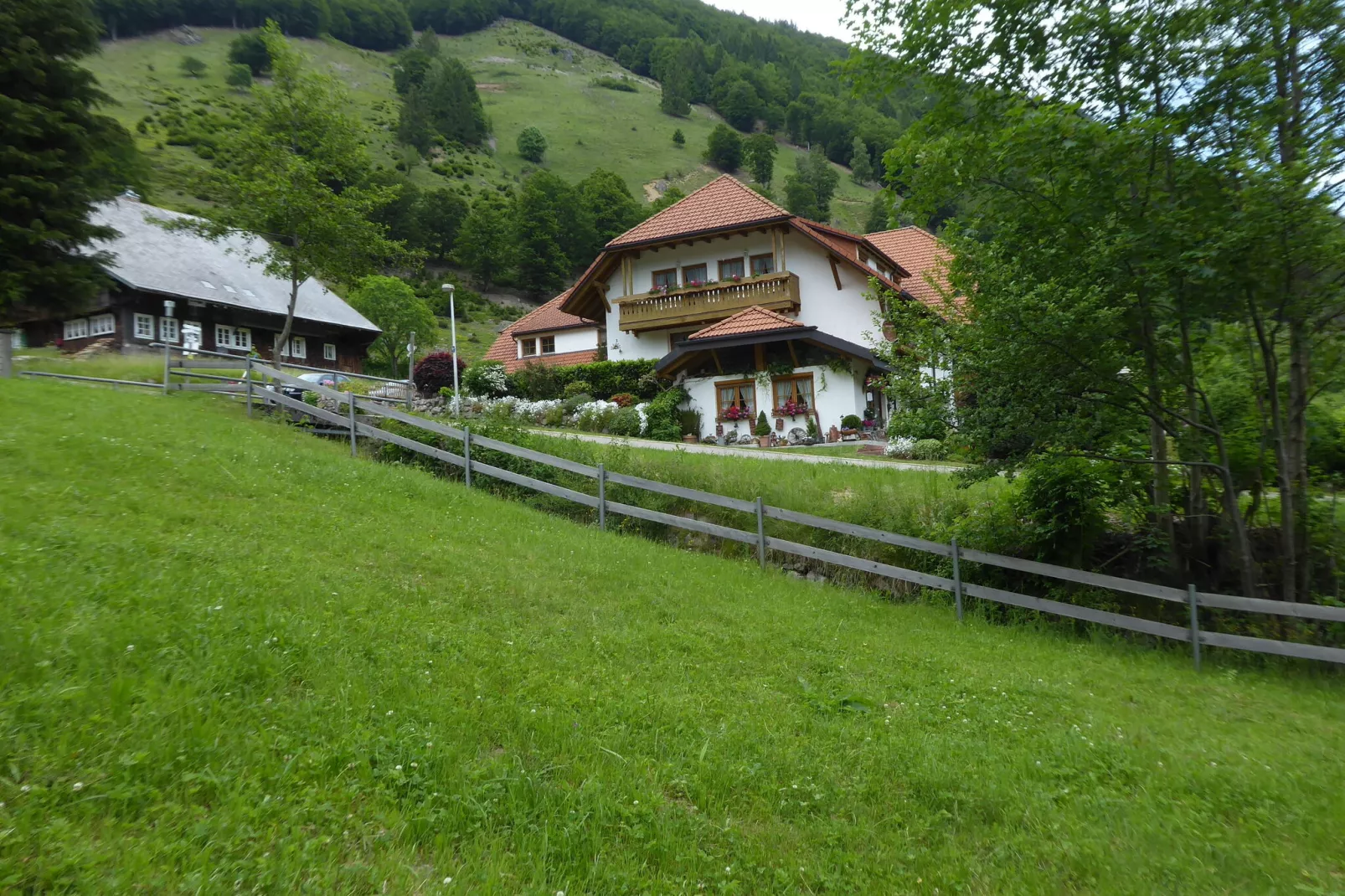 Brandenberg-Buitenkant zomer