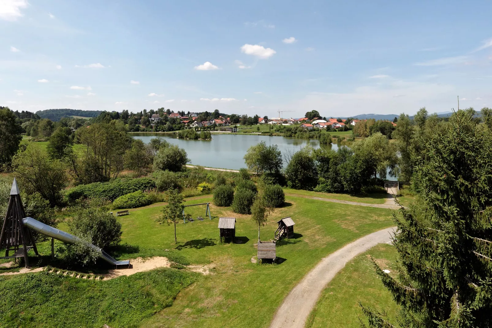 Vakantiepark Jägerwiesen 3-Gebieden zomer 1km