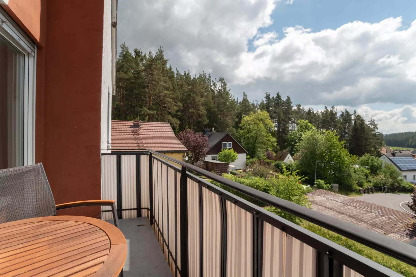 Ferienwohnung Baerenhöhle-Uitzicht zomer