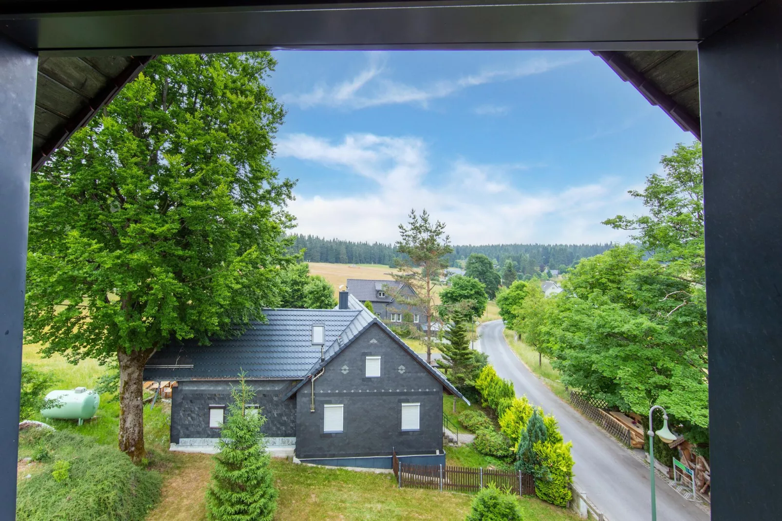 Gruppenhaus Friedrichshöhe-Uitzicht zomer