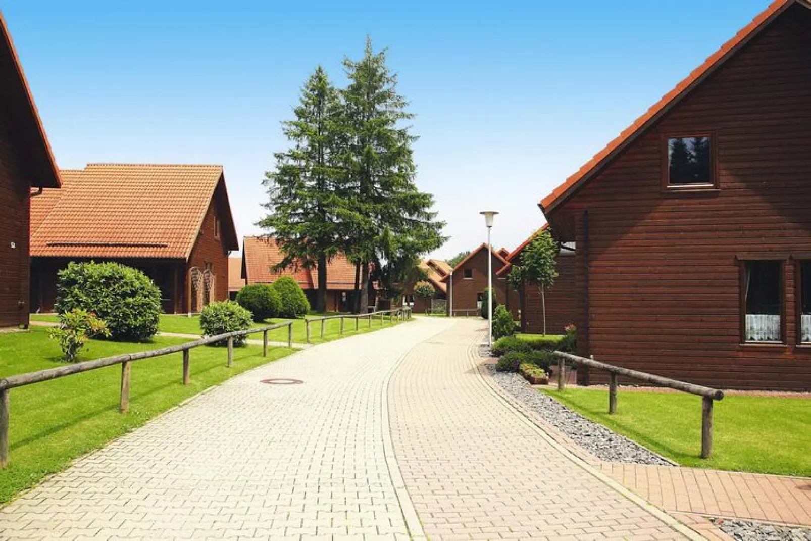 Naturerlebnisdorf Blauvogel - Doppelhaus ca 66qm Typ A-Buitenkant zomer