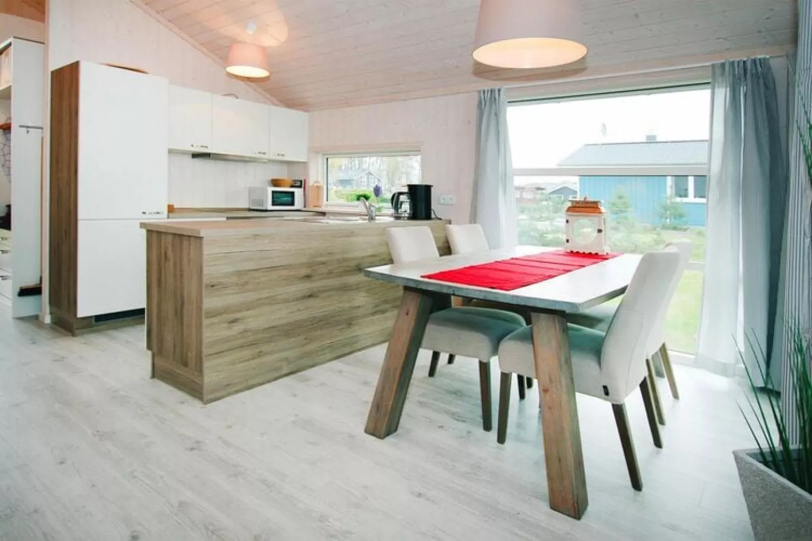 Seeadler 70 qm-Eetkamer